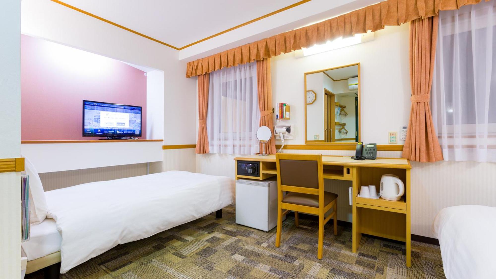 Toyoko Inn Yamagata-Eki Nishi-Guchi Yamagata  Phòng bức ảnh